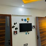 Luxury 1 Bhk Flat In New Delhi